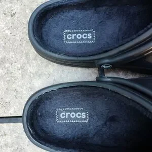 OOFOS | Shoes | Oofos Lined Crocs Mens 1 12 Sandals Shoes  display picture 1